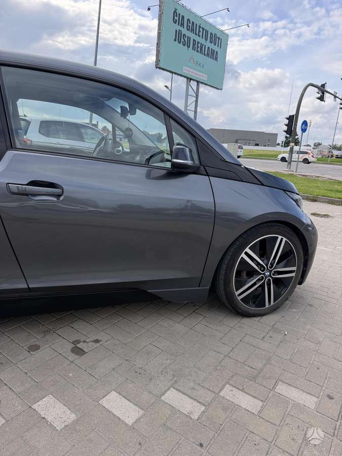 BMW i3, 33 кВт·ч, Хэтчбек