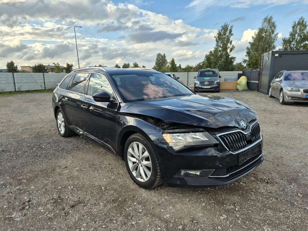 Skoda Superb, 1.6 l., Универсал