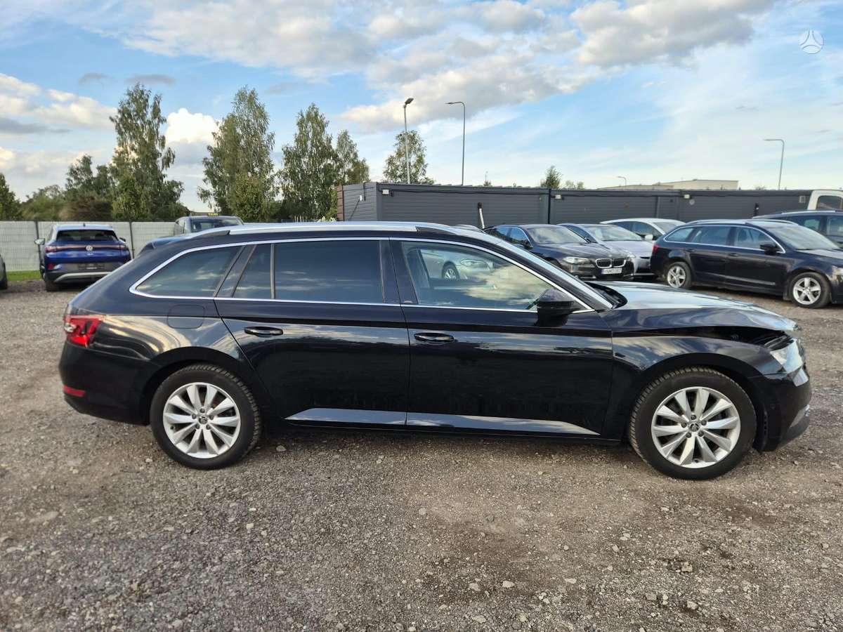 Škoda Superb - 6