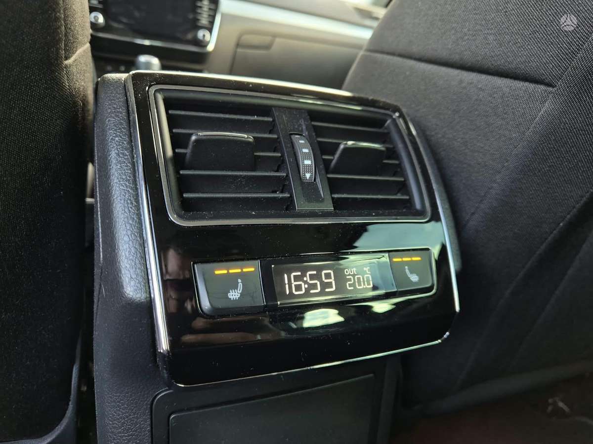 Skoda Superb, 1.6 l., Универсал