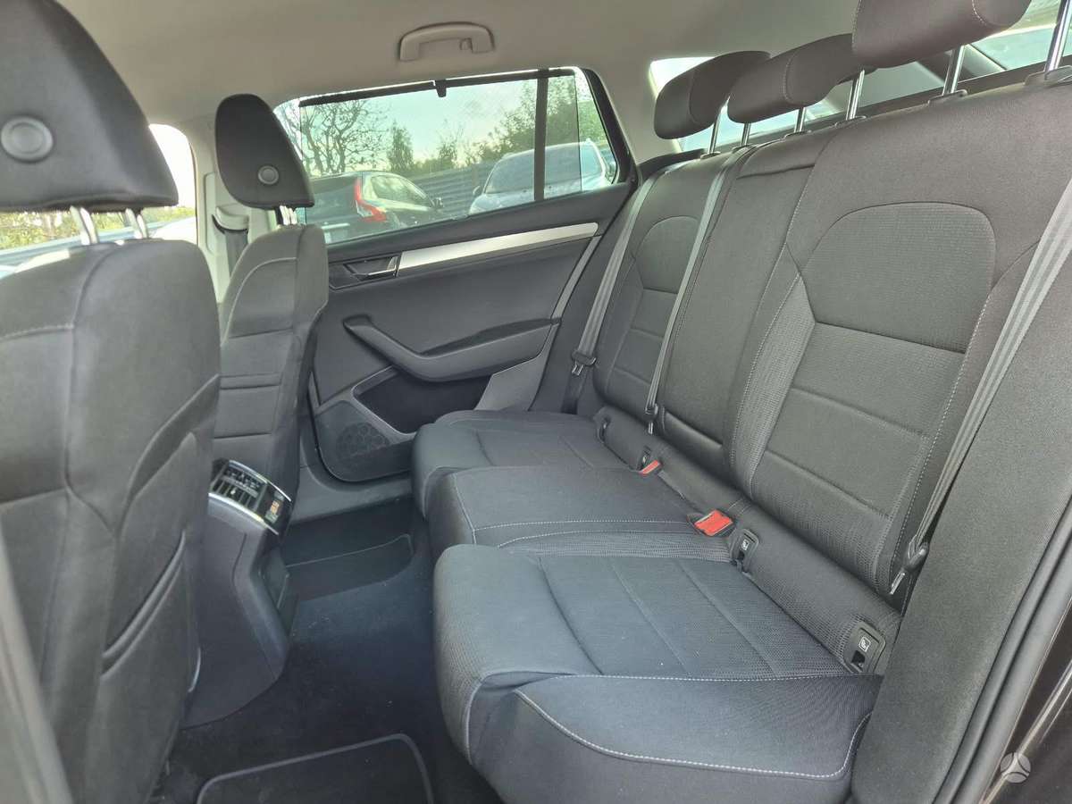 Skoda Superb, 1.6 l., Универсал
