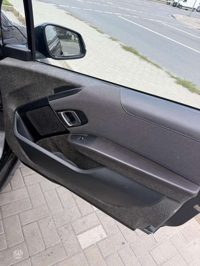 BMW i3, 33 кВт·ч, Хэтчбек