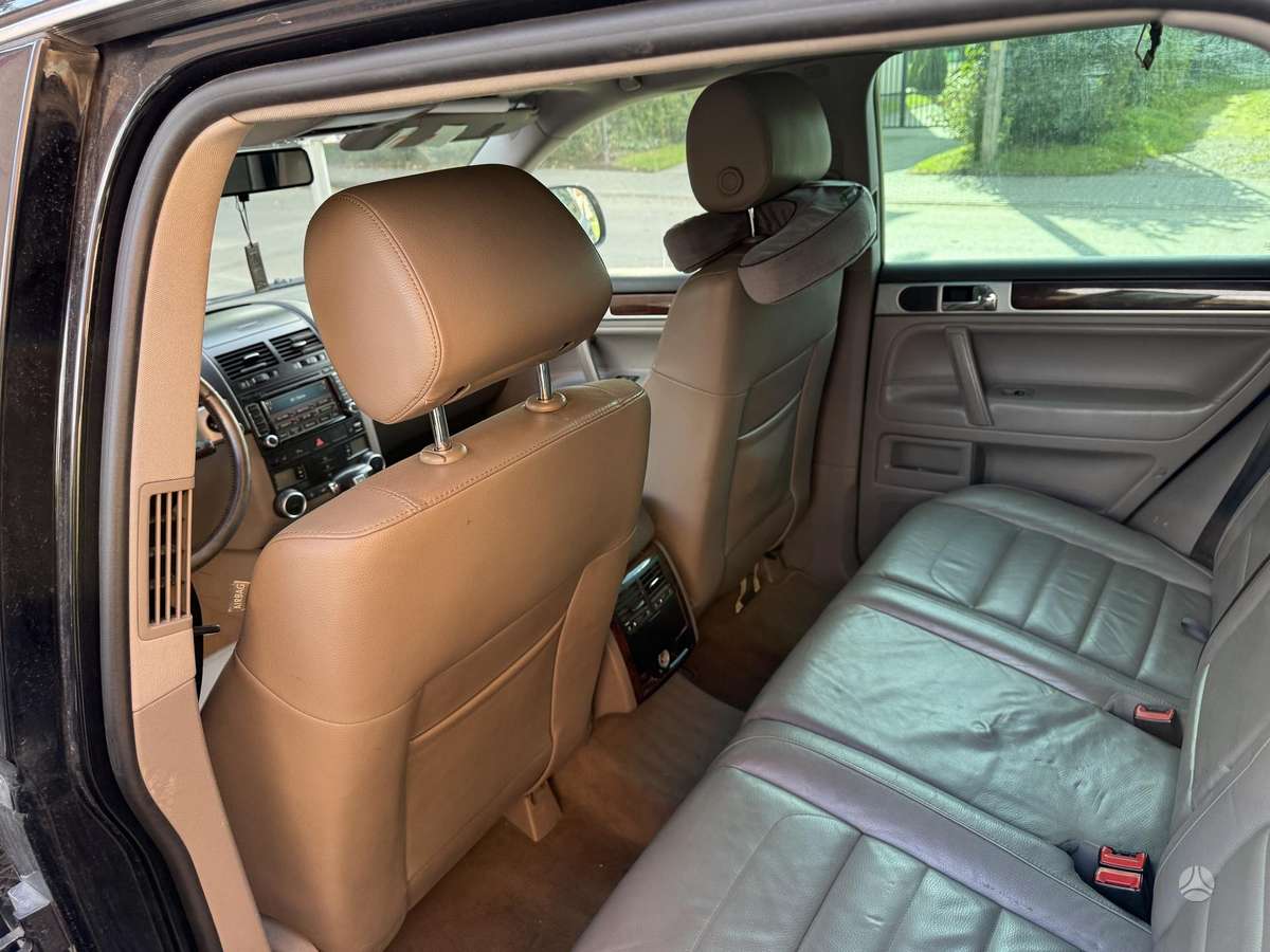 Volkswagen Touareg - 9