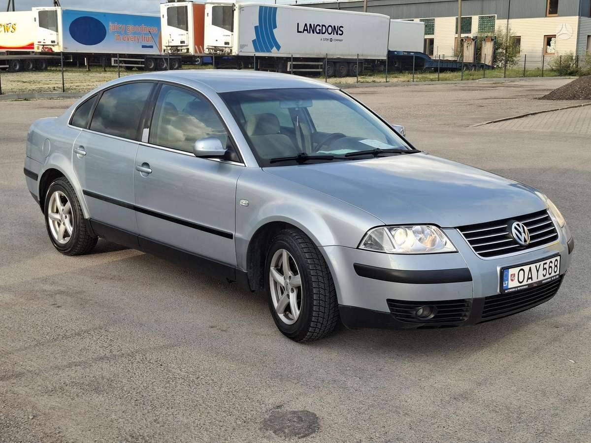 Volkswagen Passat - 6