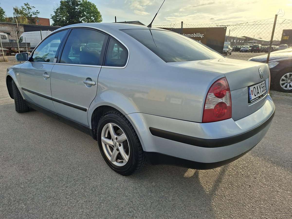Volkswagen Passat - 9