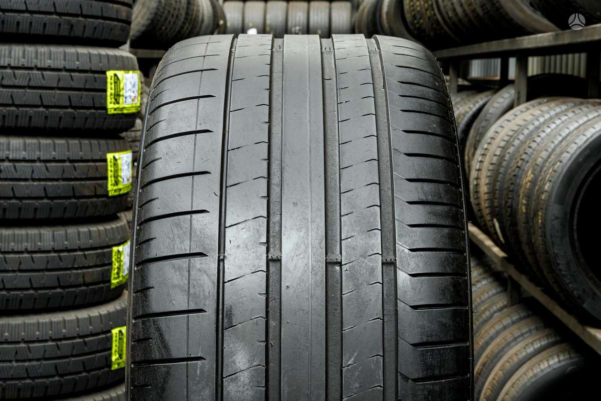Pirelli P Zero 4 (MO), vasarinės 325/35 R22