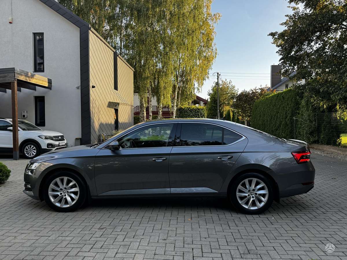 Škoda Superb - 9