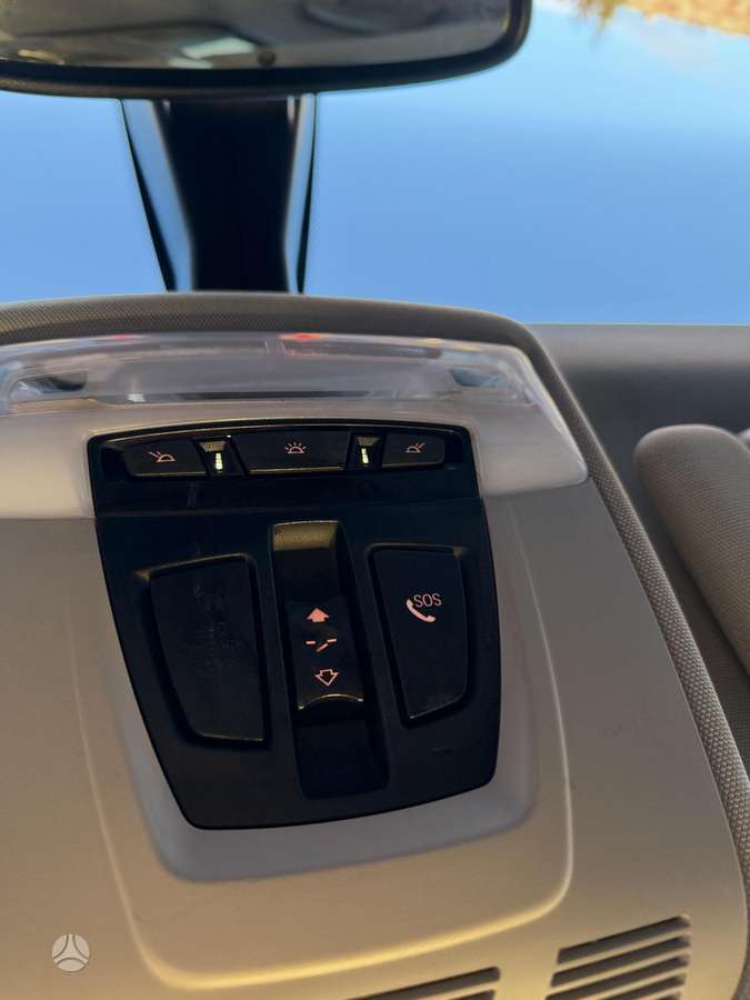 BMW i3, 33 kWh, hatchback