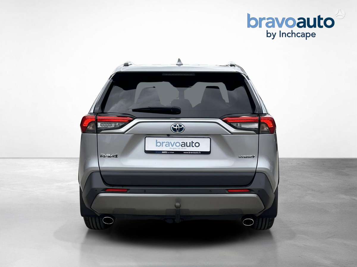 Toyota RAV4 - 4