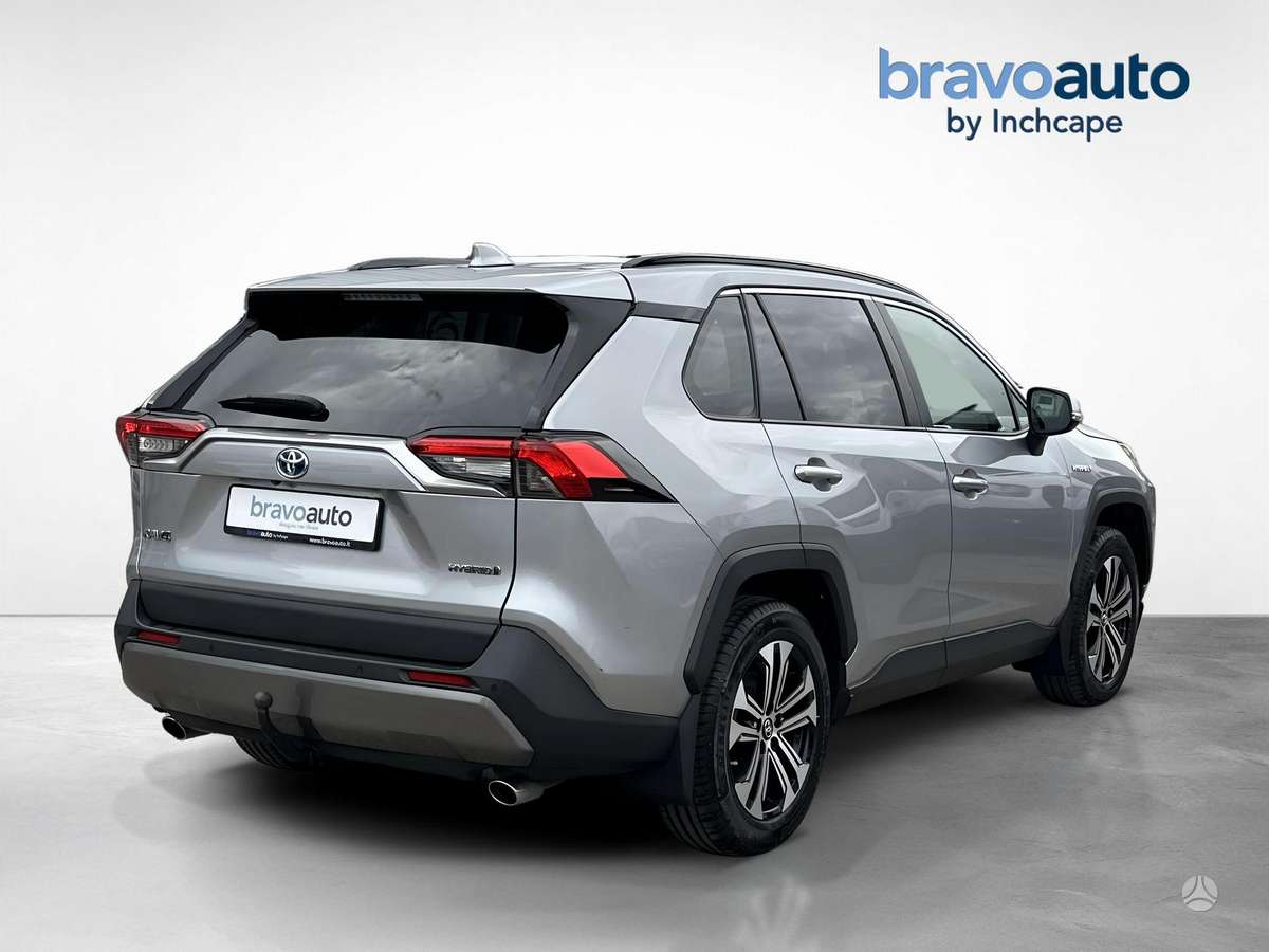 Toyota RAV4 - 5