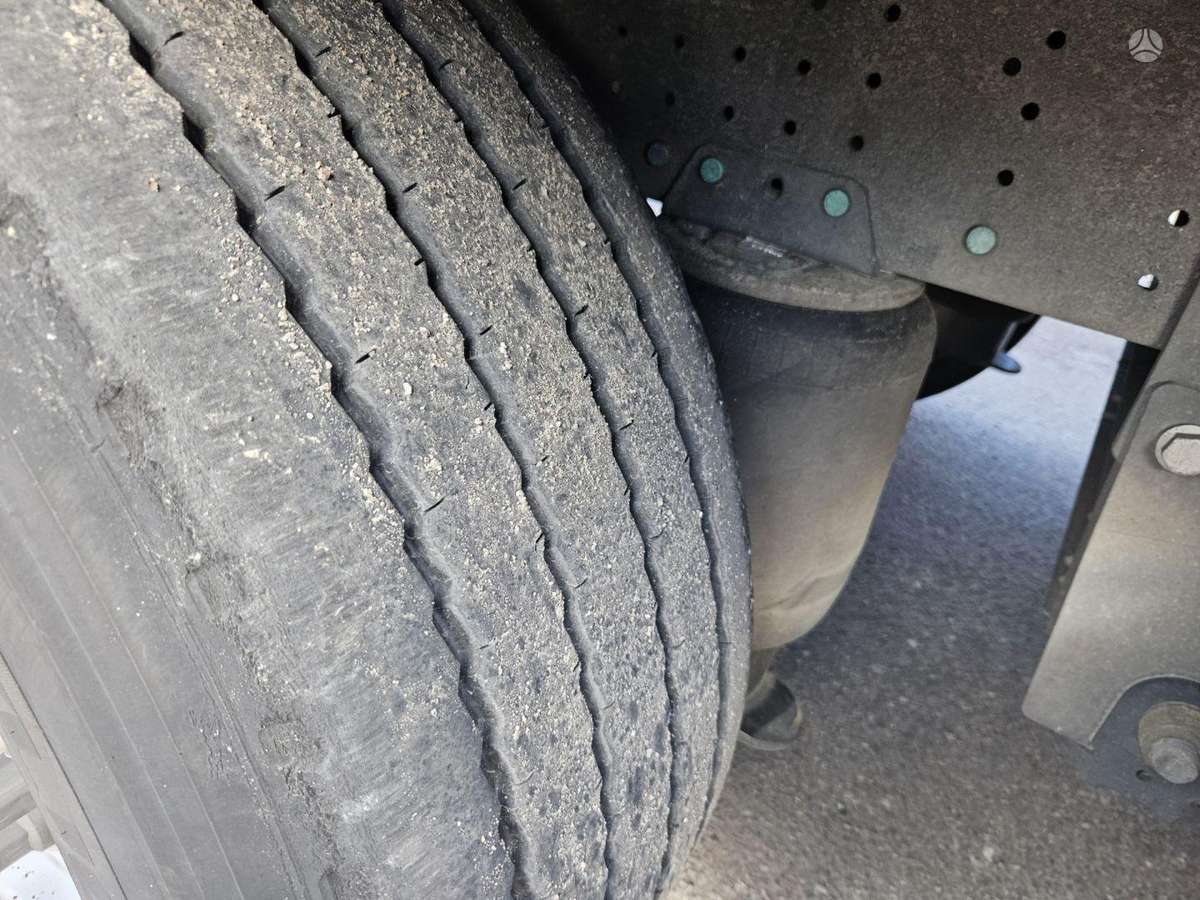 Schmitz SCB*S3T, užuolaidinės / tentinės