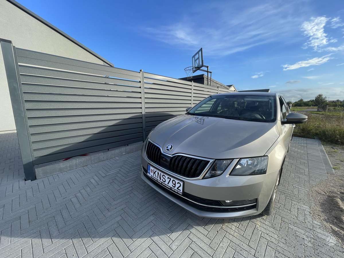 Škoda Octavia - 1