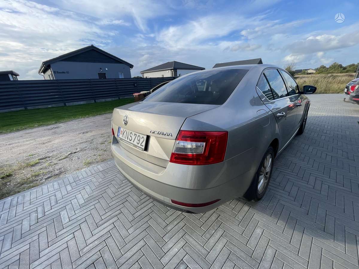 Škoda Octavia - 3