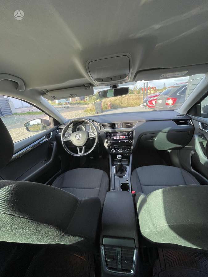 Škoda Octavia - 10