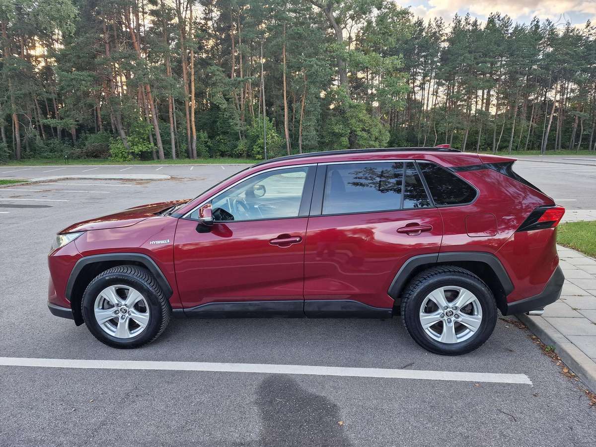 Toyota RAV4 - 4