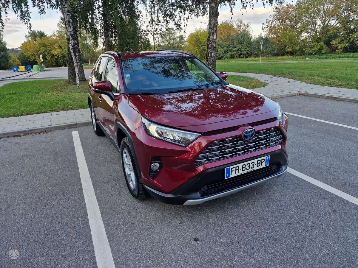 Toyota RAV4 - 10