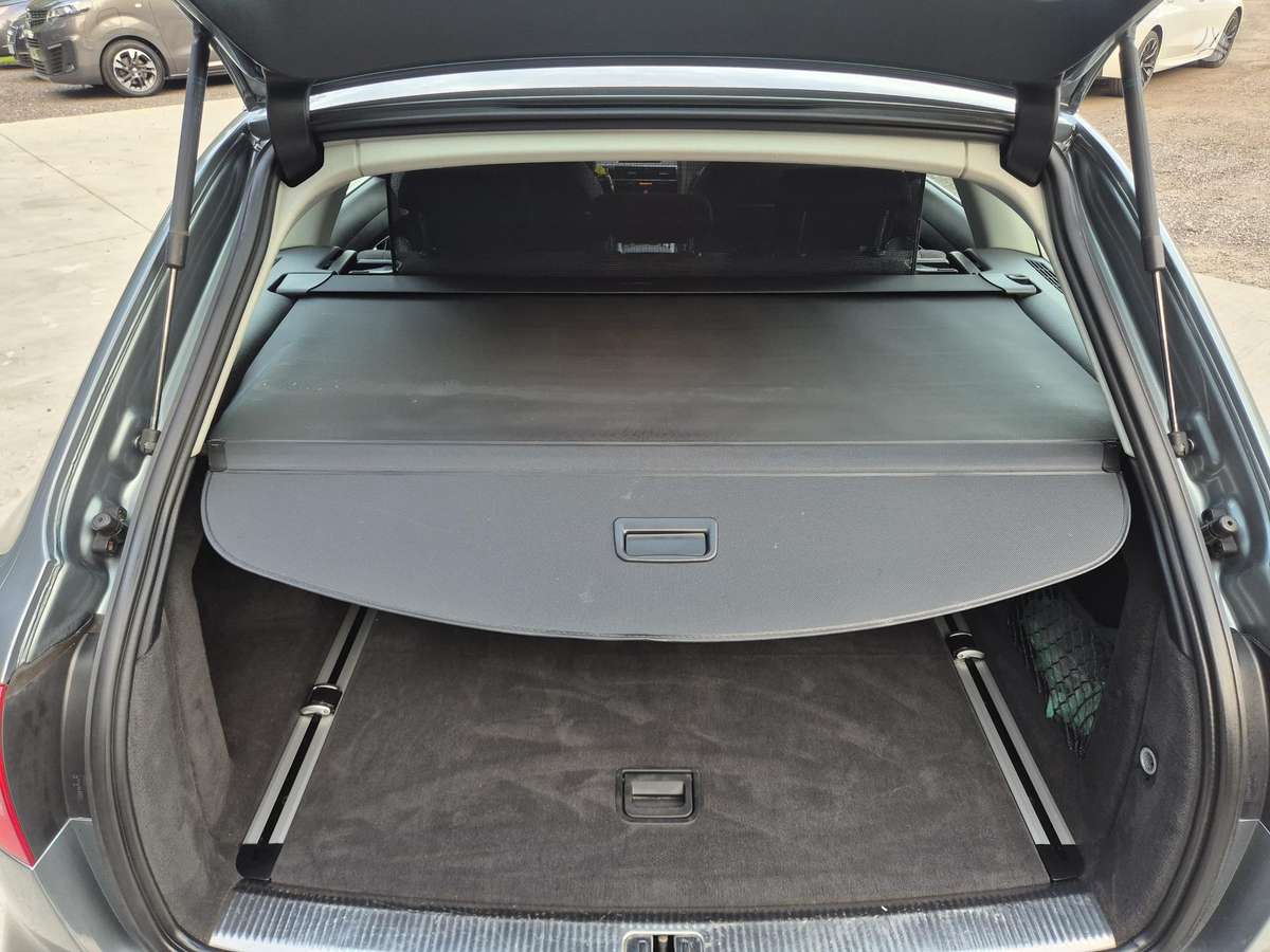 Audi A6, 2.0 l., Универсал
