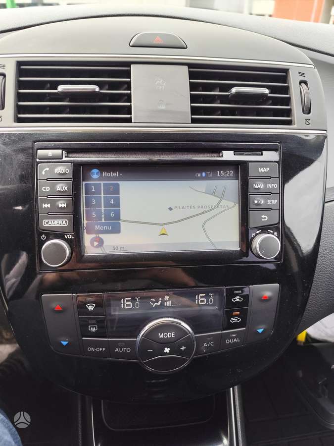 Nissan Pulsar, 1.2 l., hatchback