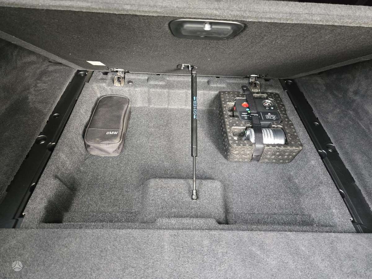 BMW 520, 2.0 l., Универсал