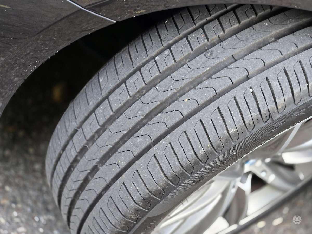 BMW 520, 2.0 l., universalas