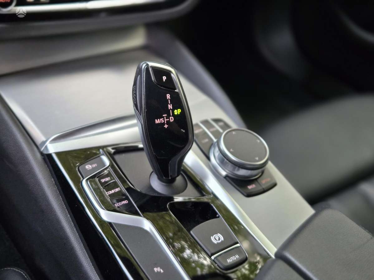 BMW 520, 2.0 l., Универсал