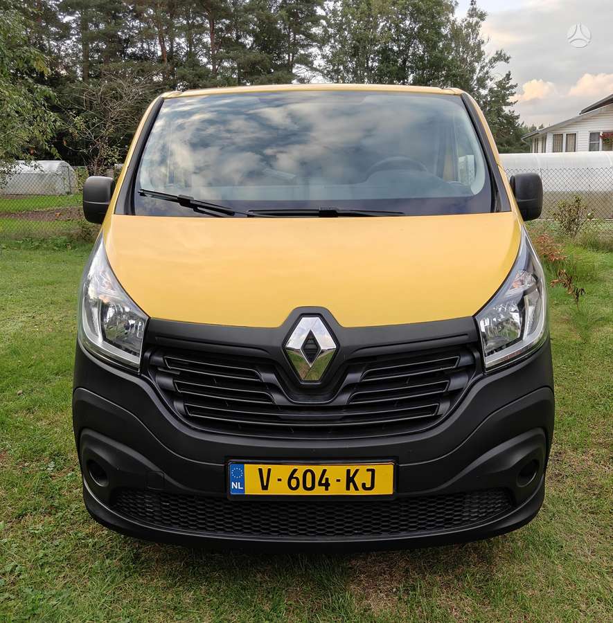 Renault Trafic - 1