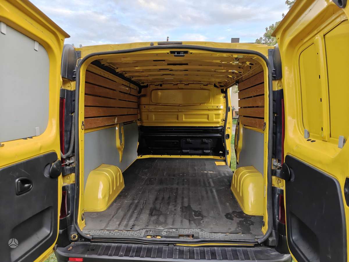 Renault Trafic - 7