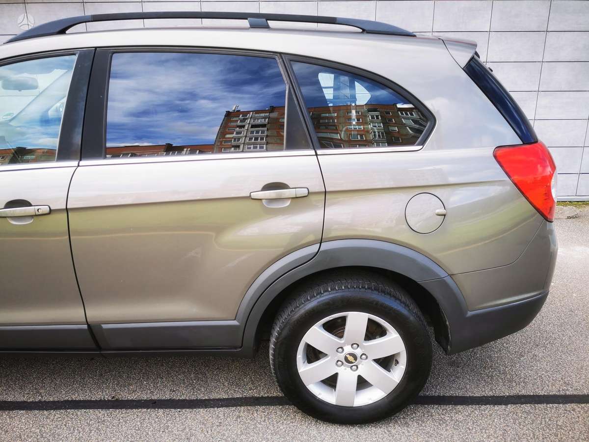 Chevrolet Captiva 2009 — photo 12