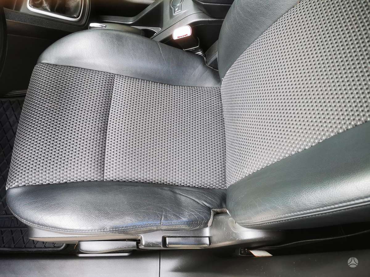 Chevrolet Captiva 2009 — photo 22