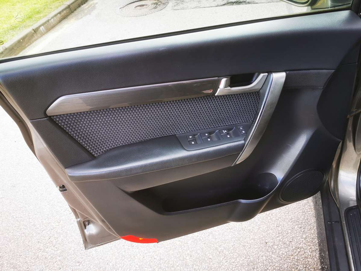 Chevrolet Captiva 2009 — photo 26