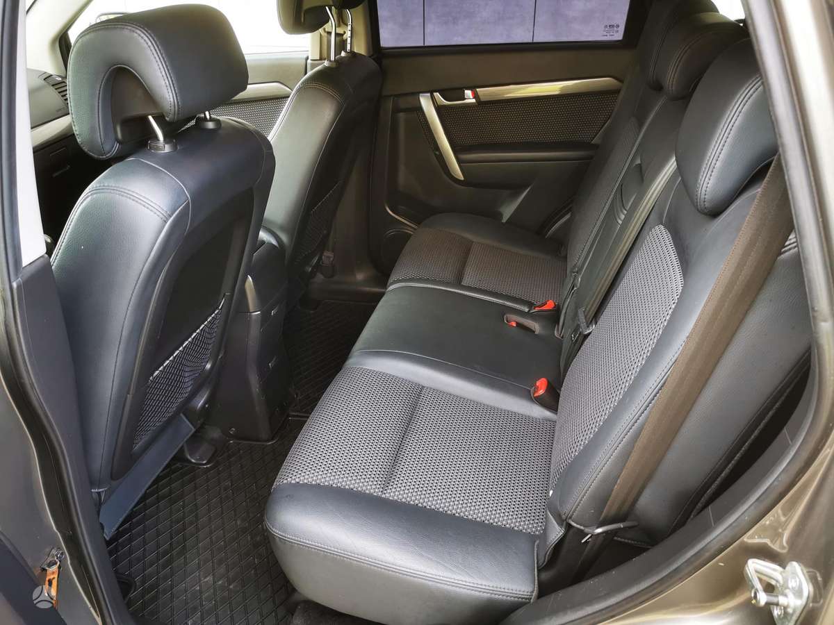 Chevrolet Captiva 2009 — photo 19