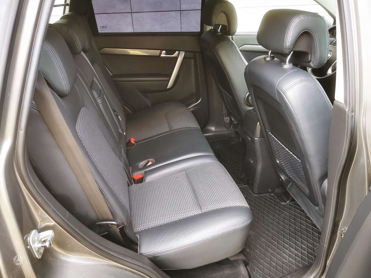 Chevrolet Captiva 2009 — photo 20