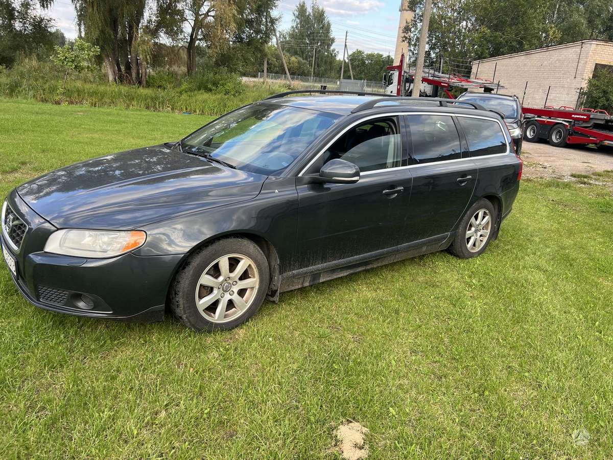 Volvo V70 - 4