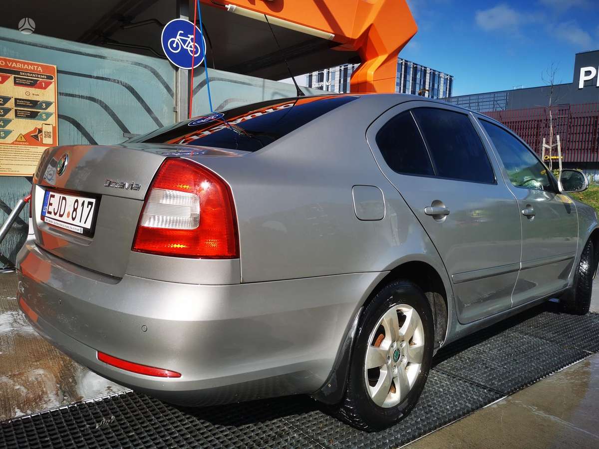 Škoda Octavia - 5