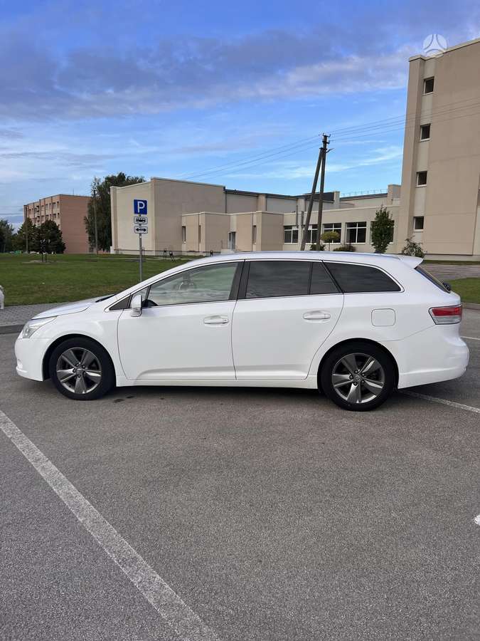 Toyota Avensis - 3