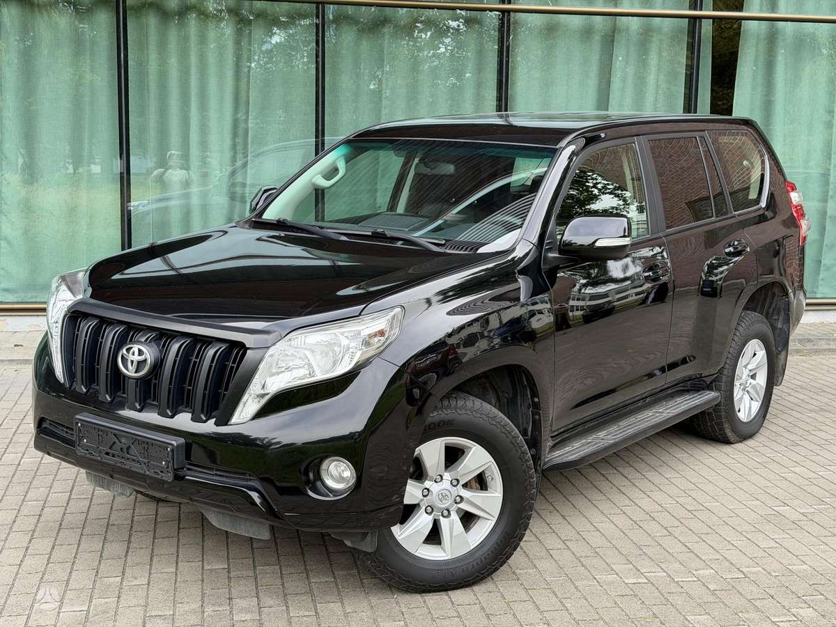 Toyota Land Cruiser - 7