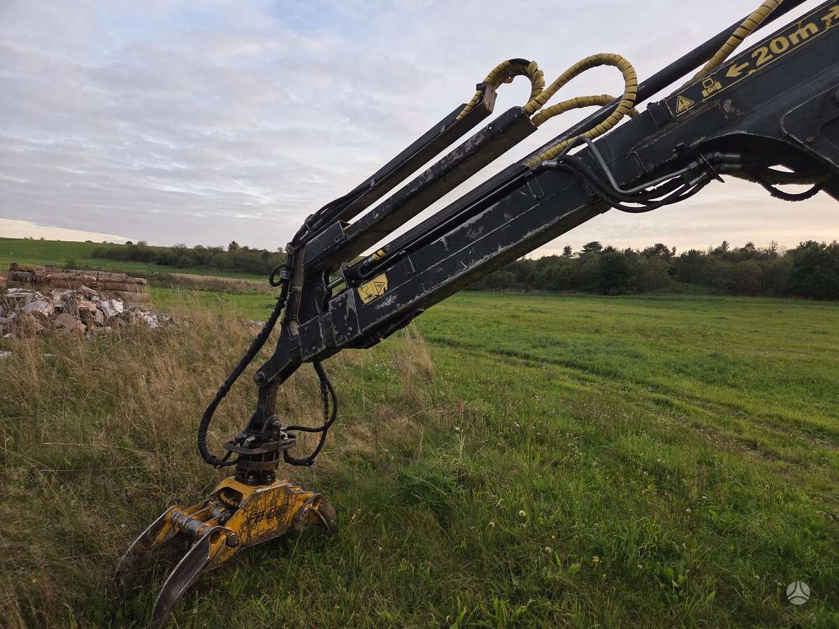 John Deere 810E, форвардеры