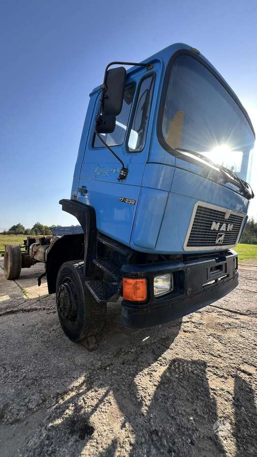 MAN 17.232  4x4, trucks