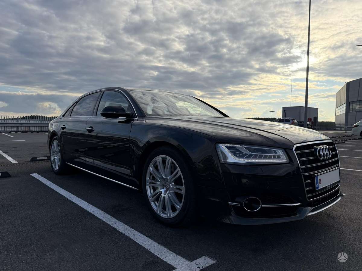 Audi A8 L, 3.0 l., Седан