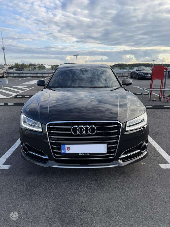 Audi A8 L, 3.0 l., Седан