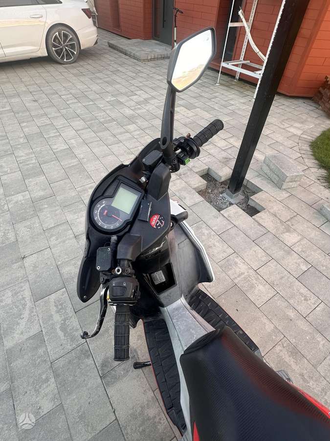 Aprilia SR, scooters / mopeds