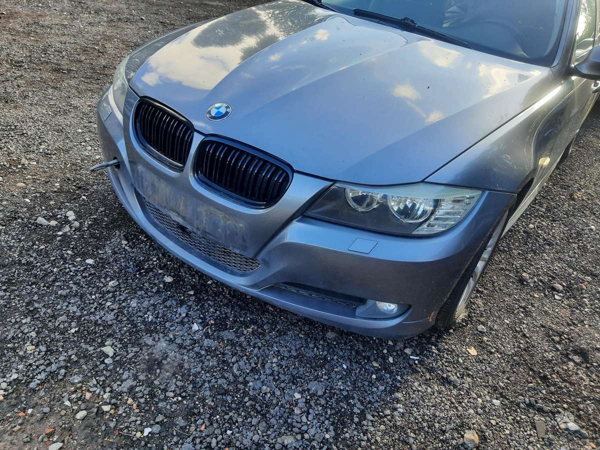 BMW 3 serija rezerves daļās