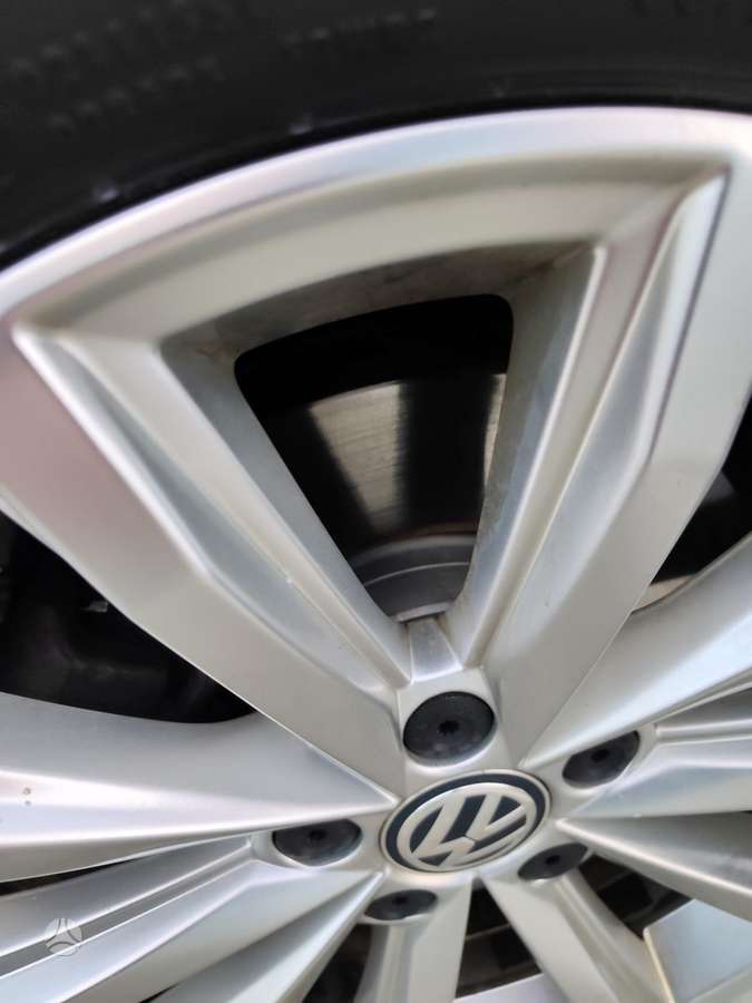 Volkswagen Passat, 2.0 l., Универсал