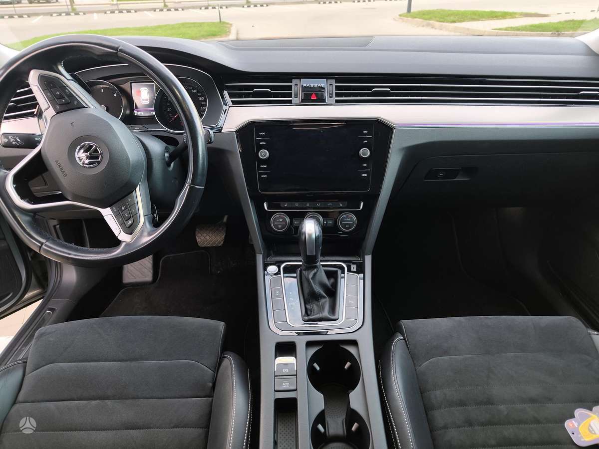 Volkswagen Passat, 2.0 l., Универсал