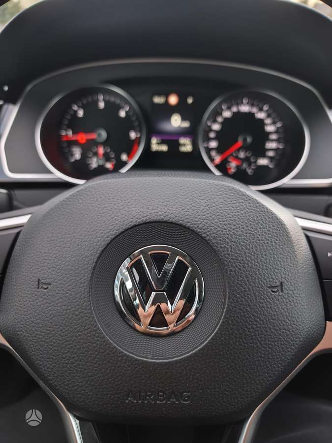 Volkswagen Passat, 2.0 l., Универсал