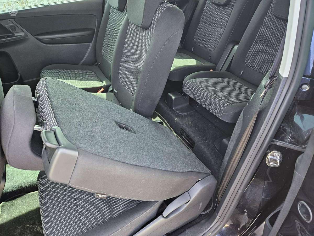 SEAT Alhambra - 11