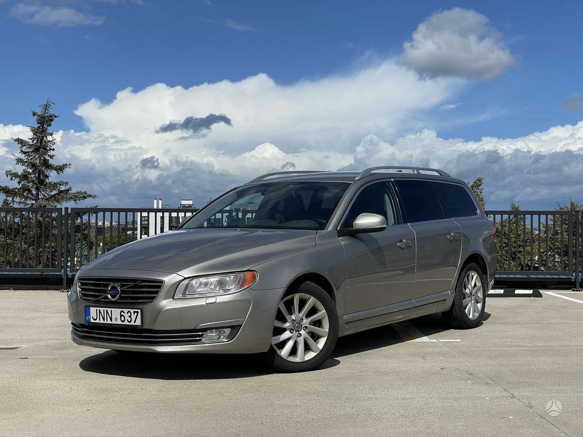 Volvo V70 - 1
