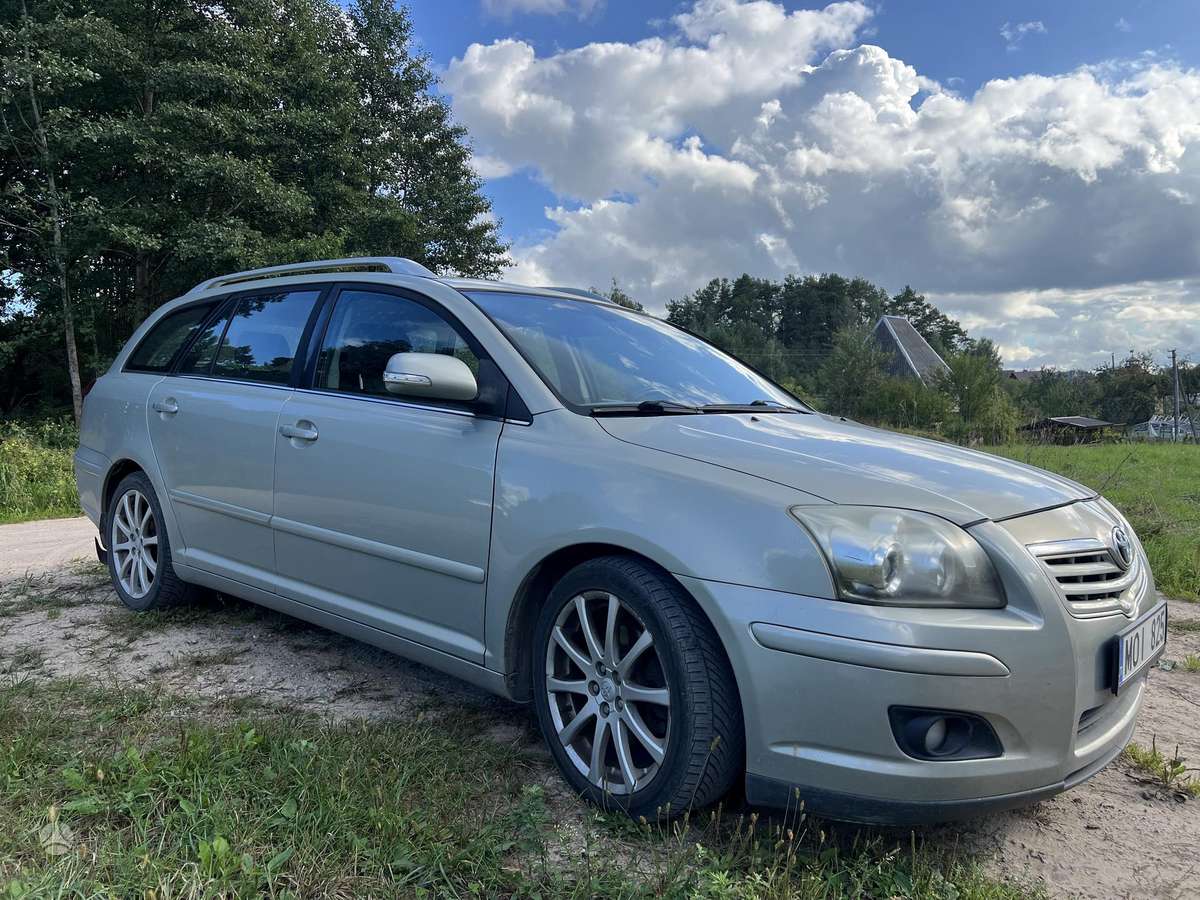 Toyota Avensis - 3