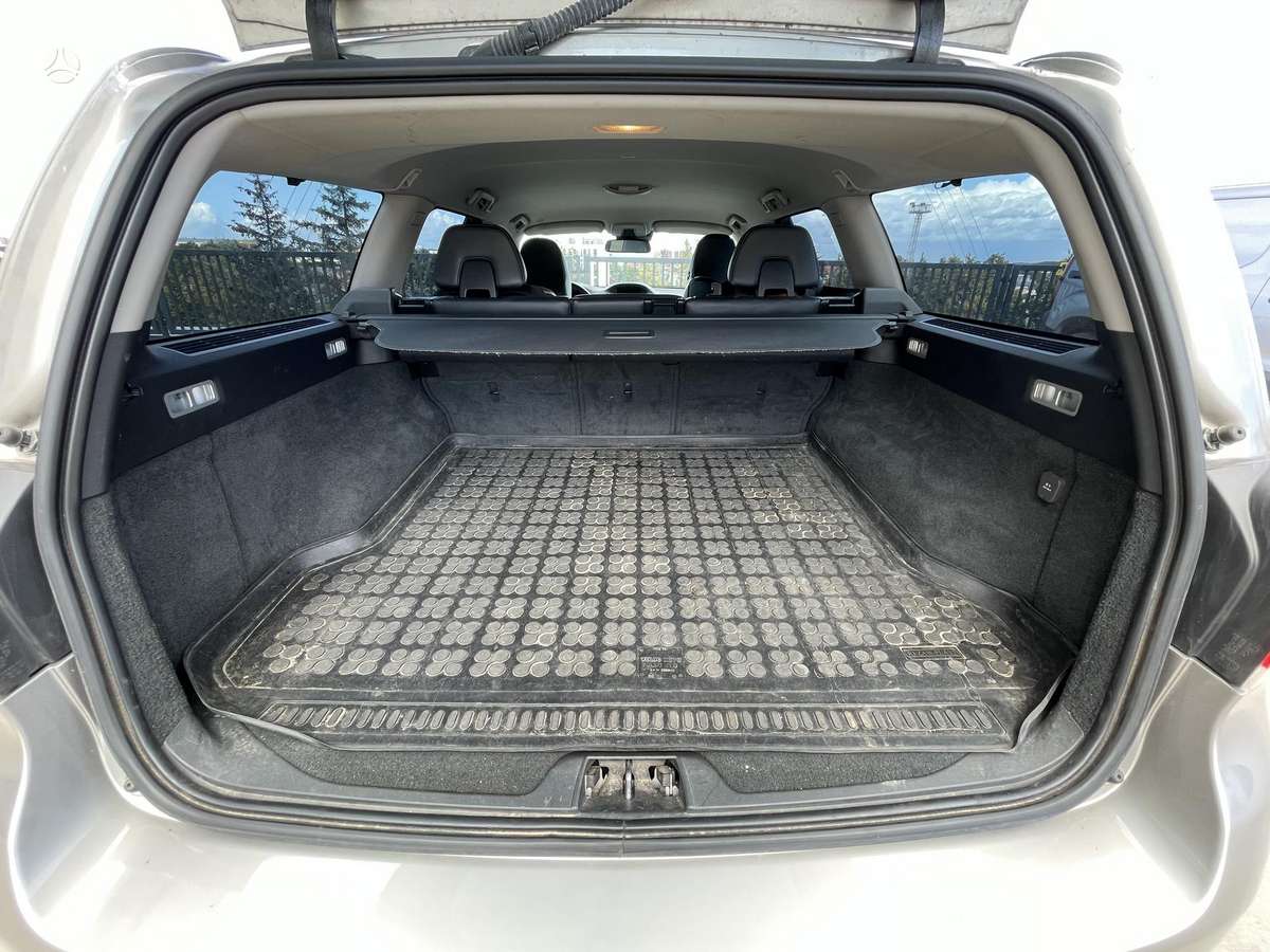 Volvo V70 - 7