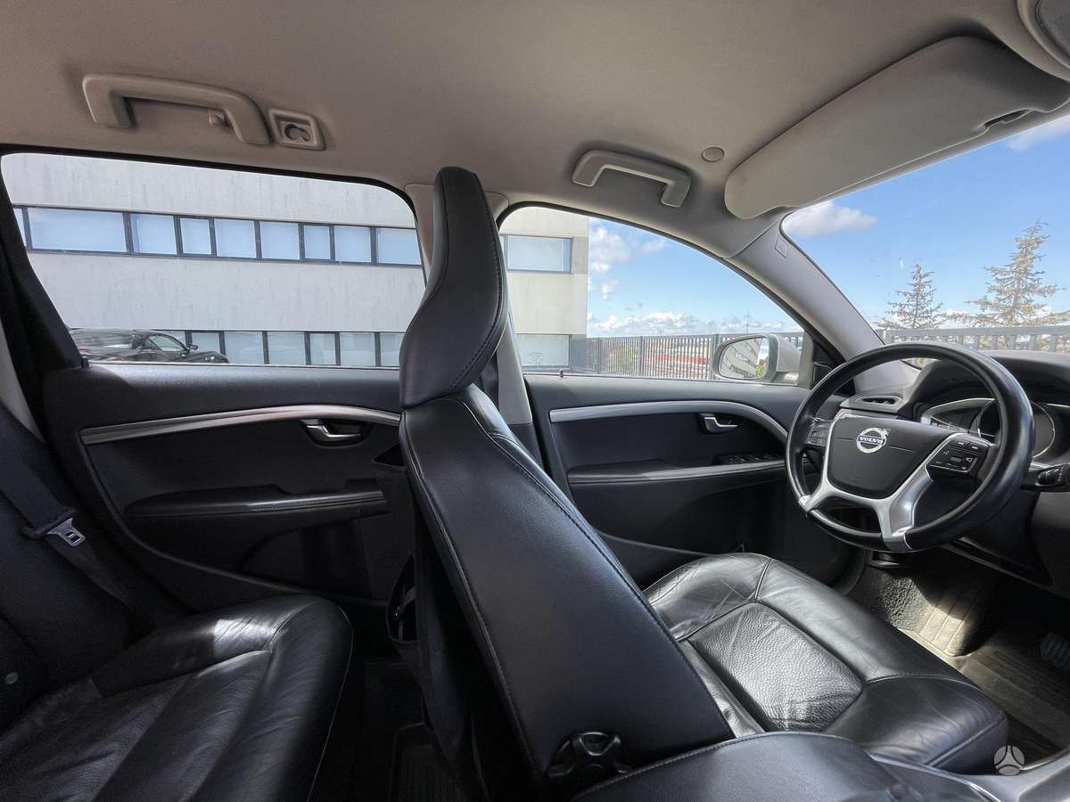 Volvo V70, 2.0 l., wagon